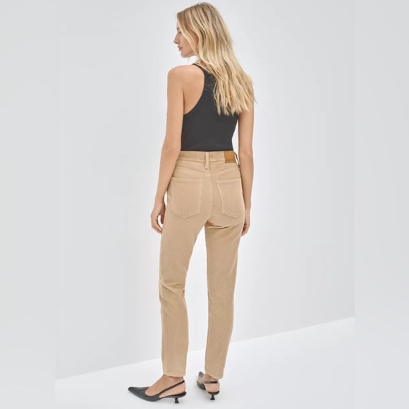 Aritzia Denim Forum Corduroy Yoko High rise Slim (size 25) - Picture 3 of 11
